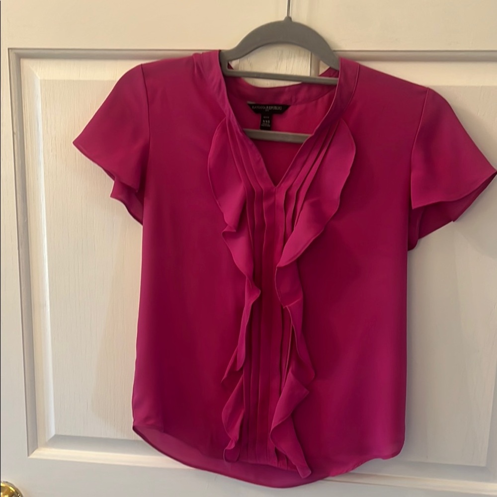 Banana Republic Hot Pink/Magenta Ruffle, Cap Sleeve Blouse Size XXS